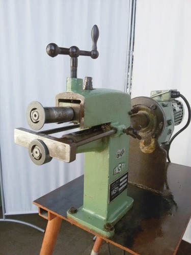 Gebraucht Sickenmaschine Fasti 401-63-1,25 zum Verkauf in Gütersloh,  Deutschland