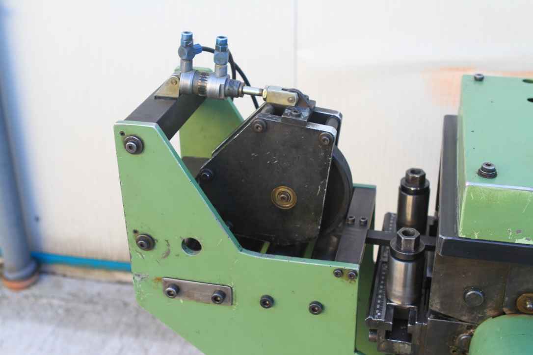 Band Straightening Machine HRS1 фото на Industry-Pilot