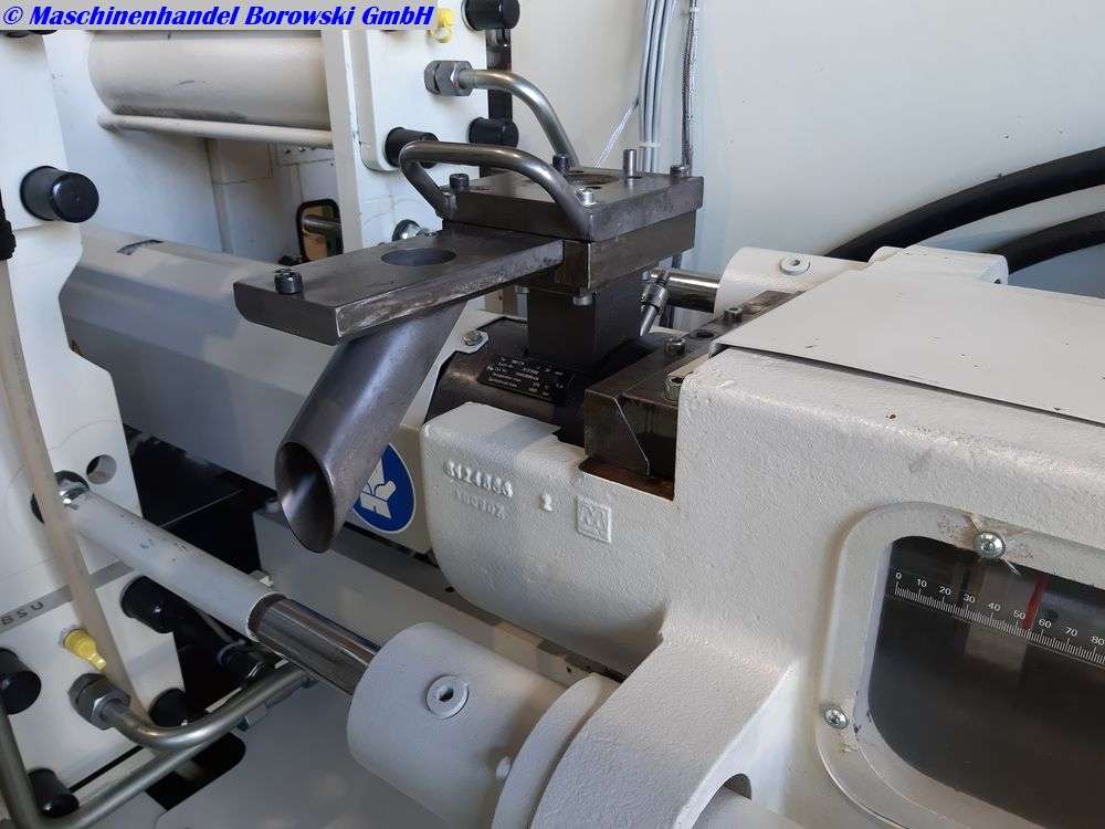 Injection molding machine - clamping force 250 - 999 kN KRAUSS MAFFEI KM 80-380 CX MC5 photo on Industry-Pilot