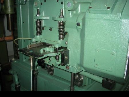 Штамповочный автомат BRUDERER BSTA 30 1986 фото на Industry-Pilot