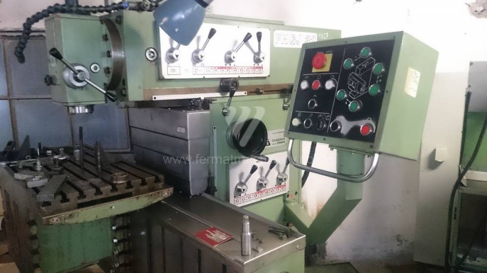 Toolroom Milling Machine - Universal TOS Celákovice FNGJ 32 photo on Industry-Pilot