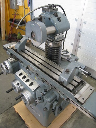 Tool grinding machine - universal TACCHELLA AU 500 ( hydr. ) photo on Industry-Pilot
