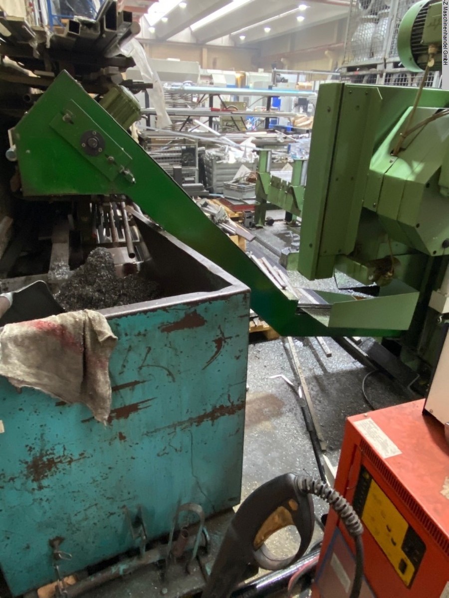 Bandsaw metal working machine KASTO HBA 420 AU photo on Industry-Pilot