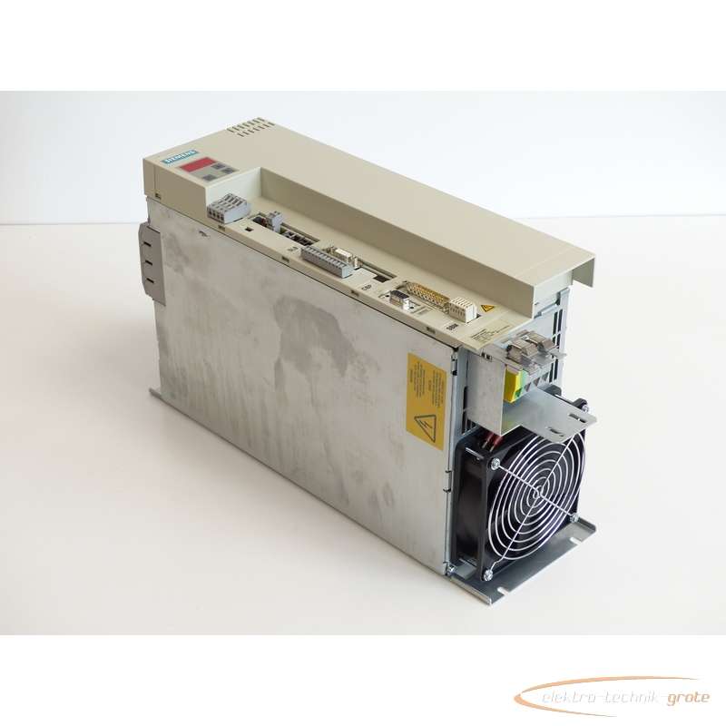 Servomotor Siemens 6SE7021-3TP50 - Z Wechselrichtergerät E Stand C SN:F2R9008612 photo on Industry-Pilot