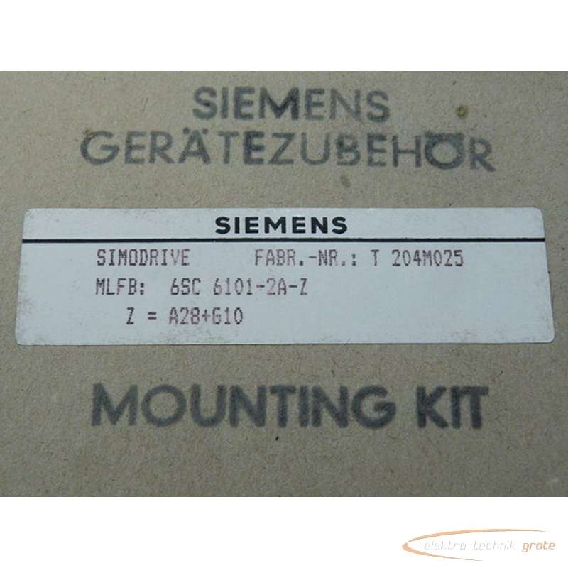 Серводвигатель Siemens 6SC6101-2A-Z Simodrive Mounting Kit Gerätezubehör - без эксплуатации - in geöffneter OVP фото на Industry-Pilot