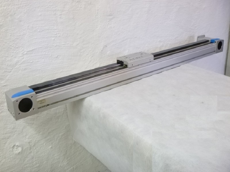 محرك خطي FESTO EGC-120-1154-TB-KF-0H-GK passender Antriebsmotor - siehe GM892 gebraucht  الصورة على Industry-Pilot