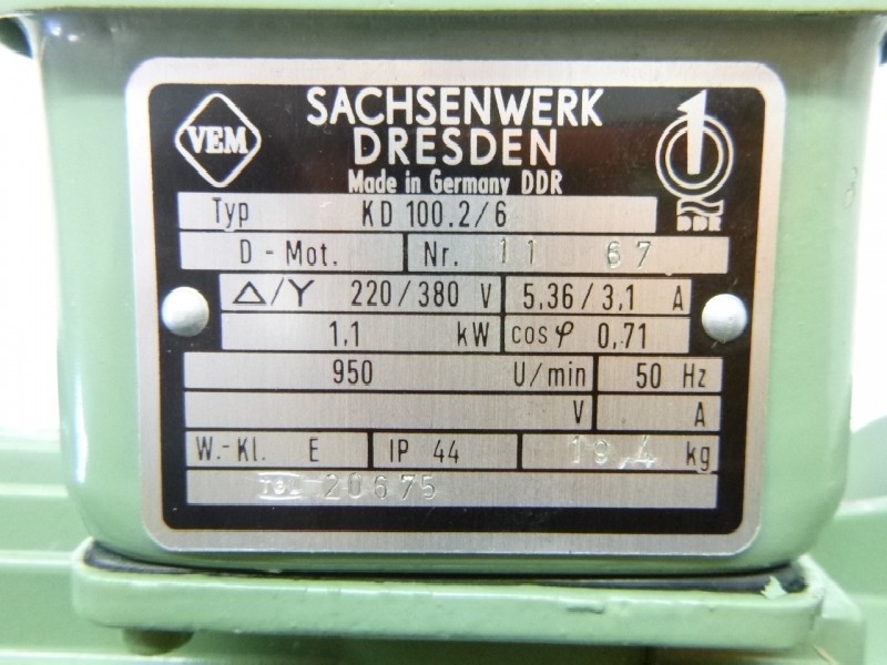 Трехфазный сервомотор VEM, SОсейWERK KD 100.2/6 (KMD100.2/6 ) Wellendurchmesser: Ø 22 mm gebraucht ! фото на Industry-Pilot