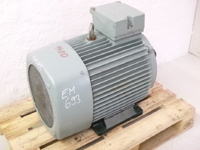 Drehstromservomotor VEM KPR 250 M6( KPR250M6 ) IP 54 Wellendurchmesser: Ø 80 mm Neu ! Bilder auf Industry-Pilot