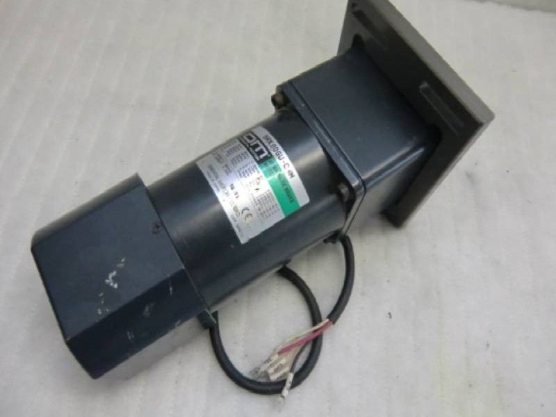 محرك ناقل الحركة ORIENTAL MOTOR 5GU12.5KB /5RK90GU-CMF2 ( 5GU12.5KB/5RK90GU-CMF2 ) الصورة على Industry-Pilot