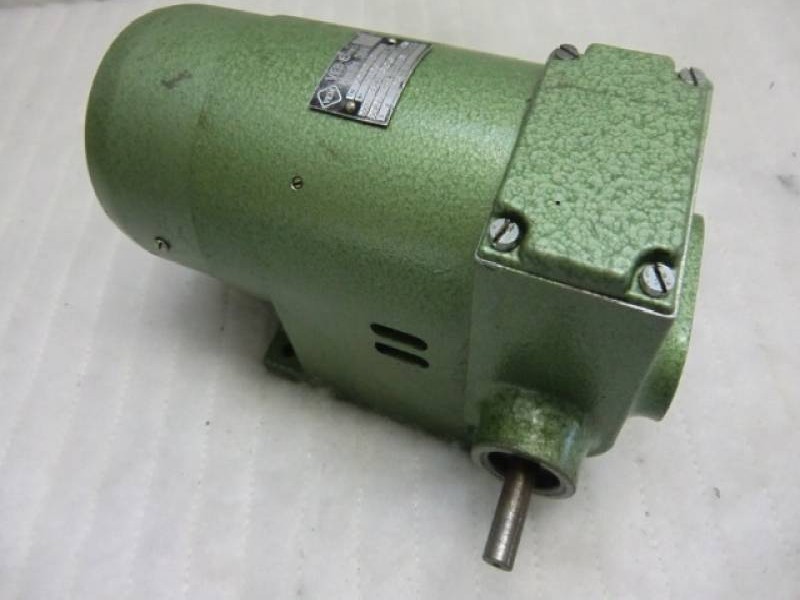 Gear motor ELMO Typ 1357-2 photo on Industry-Pilot