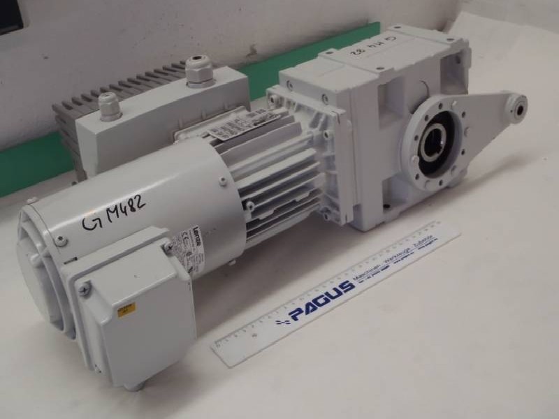 Gear motor LENZE GKS04-3EHAR-063C12 mit Steuerung (MOTEC 8200) aber Eingabegerät erforderlich! Neu ! photo on Industry-Pilot