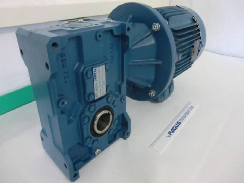 Gear motor TRAMEC TC112BV Neu ! photo on Industry-Pilot