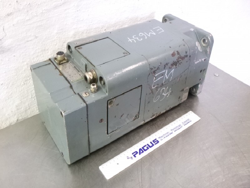 DC motor SIEMENS 1HU3102-0AD01-0ZZ9-Z gebraucht ! photo on Industry-Pilot