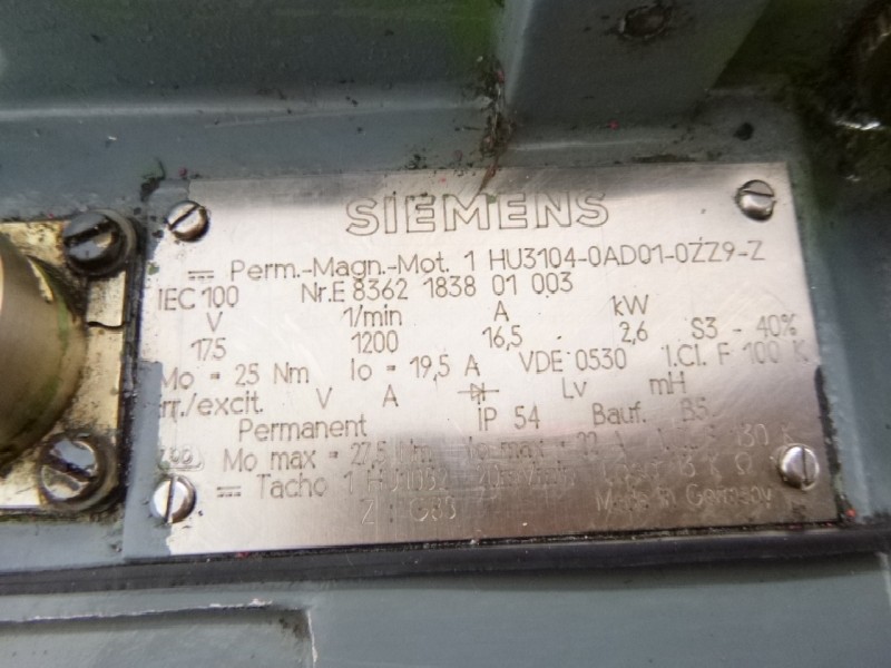 DC motor SIEMENS 1HU3104-0AD01-0ZZ9-Z gebraucht ! photo on Industry-Pilot