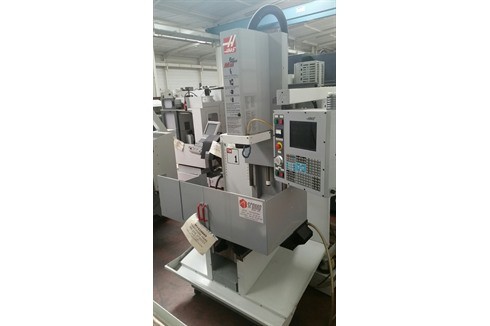 Toolroom Milling Machine - Universal Haas - TM1 HE photo on Industry-Pilot