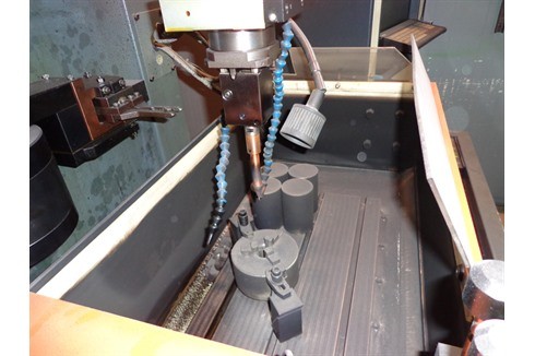 Cavity Sinking EDM Machine Charmilles - Roboform 100 photo on Industry-Pilot