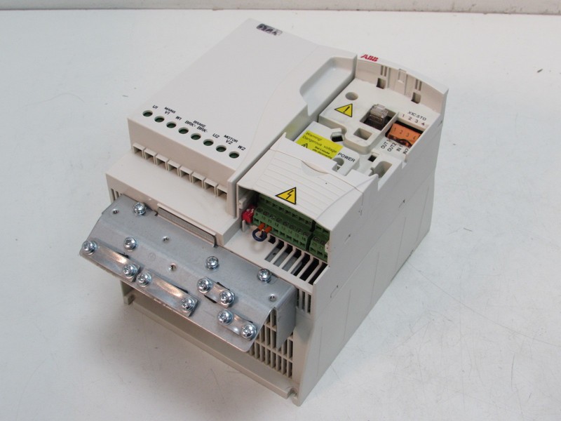 Frequency converter ABB ACS355-03E-12A5-4 400V 5,5kw  Drive TESTED TOP ZUSTAND photo on Industry-Pilot