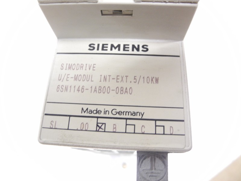 Module Siemens Simodrive U/E-Modul 5/10KW 6SN1146-1AB00-0BA0 Version B photo on Industry-Pilot