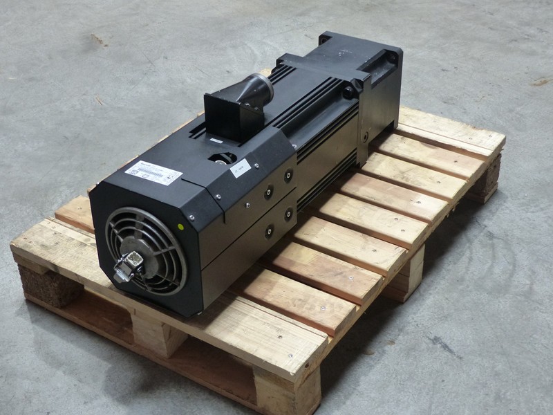 Servo motor Rexroth MSK101D-0200-NN-S1-AG0-NNNN R911315367  GTM180-NN1-004B-NN19 Ratio:i 4:1 photo on Industry-Pilot