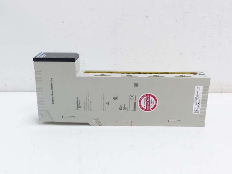 Module Schneider Electric 140DDI35300 Discrete DC Input Module NEUWERTIG photo on Industry-Pilot