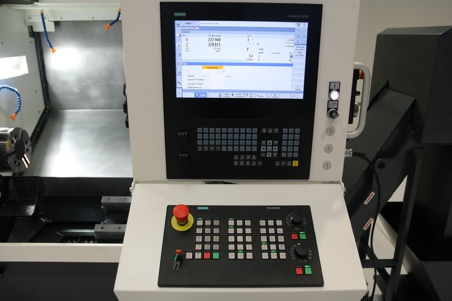 CNC Turning and Milling Machine OPTIMUM OPTIturn S 600 CNC photo on Industry-Pilot