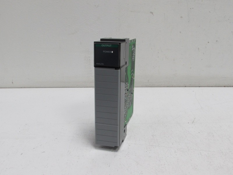 Модуль Allen Bradley SLC 500 1746-NO4I 1746-N04I 1746-NO41 Analog OUTPUT Module SER.A фото на Industry-Pilot