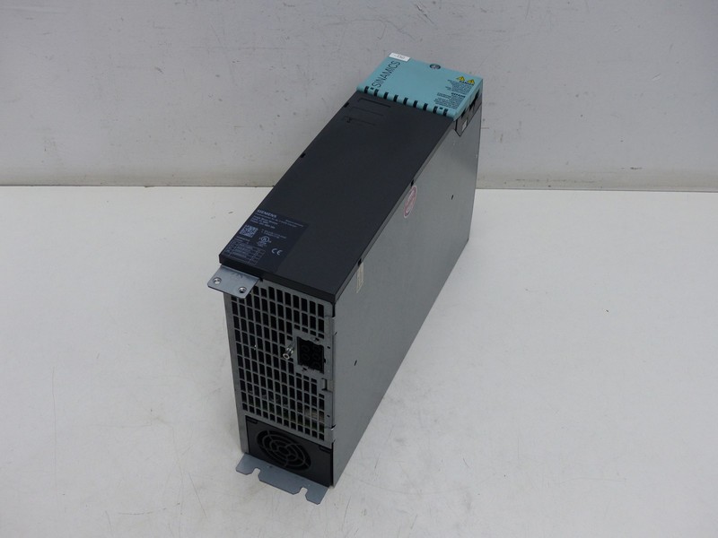 Module Siemens Sinamics 6SL3120-1TE23-0AA3 Single Motor Module 400V 30A FS: D NEUWERTIG photo on Industry-Pilot