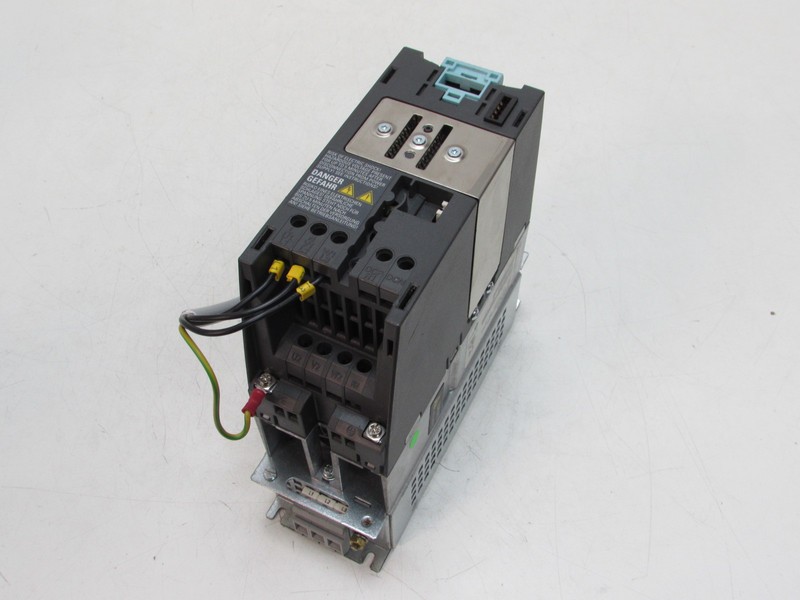 Модуль Siemens Sinamics Power Module 340 6SL3210-1SE11-3UA0 400V 1.6A neuwertig TESTED фото на Industry-Pilot