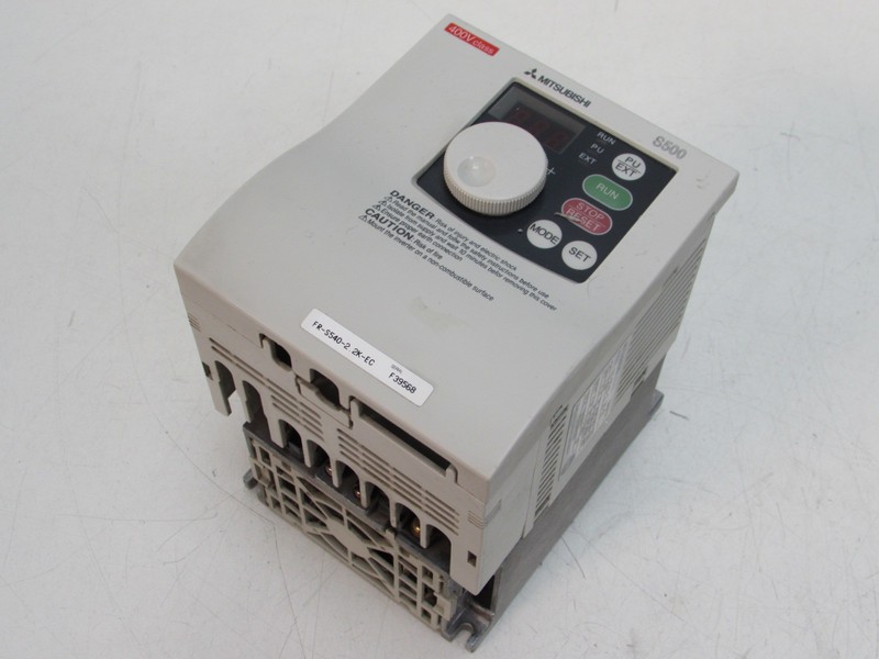 Frequenzumrichter 230V, 400V und weitere direkt vom Hersteller kaufen