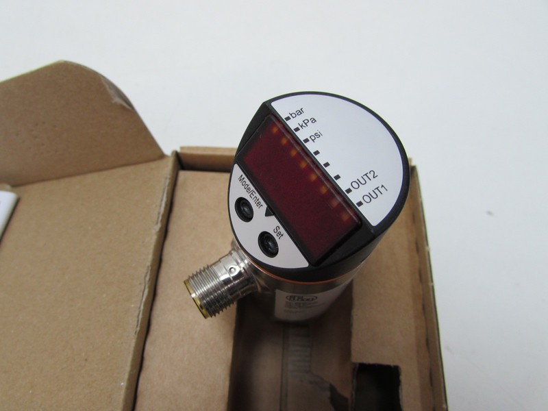 Sensor ifm electronic PN7006 efector500 Drucksensor Pressure Sensor unbenutzt photo on Industry-Pilot