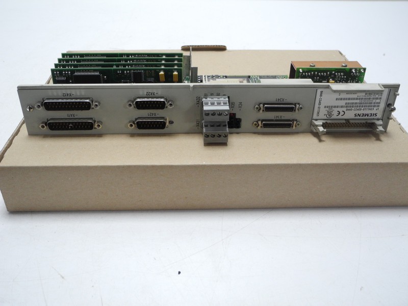 Control board Siemens Simodrive 6SN1118-0DM23-0AA0 Regeleinschub Version: C Top Zustand photo on Industry-Pilot