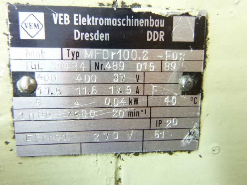 محرك تيار مستمر VEM MFDr 100.2 - F 02( MFDr100.2-F02 ) TGL 39434 ( TGL39434 ) Ersatzteil u.a. für Fräsmaschine AUERBACH FUW 400 ! gebraucht, geprüft ! الصورة على Industry-Pilot