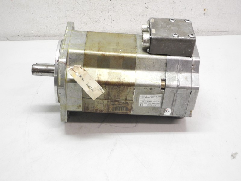  Siemens 1FK6084-6AZ21-9ZZ9-ZS04 Servomotor max.3083/3640 ABB 3HAB6738-1/05 الصورة على Industry-Pilot