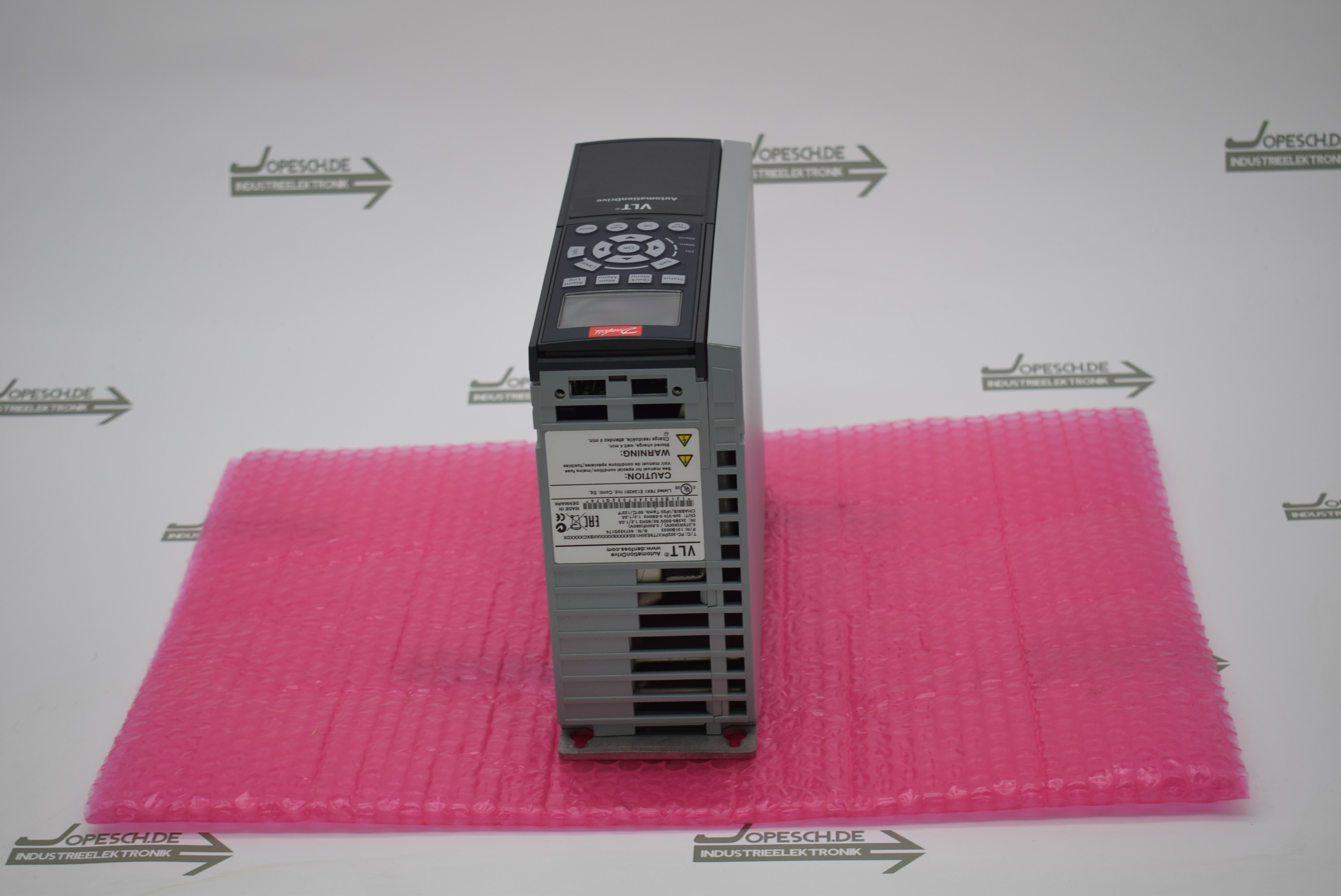 Частотный преобразователь Danfoss VLT® Drive FC-302PK37T5E20H1XGXXXXSXXXXAXBXCXXXXDX ( 131B0033 ) фото на Industry-Pilot