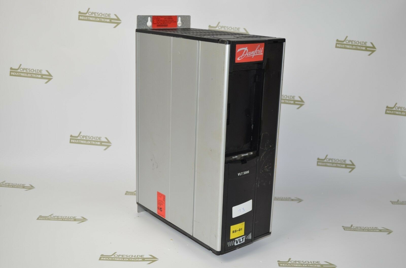 Частотный преобразователь Danfoss VLT5011 12.2kVa VLT5011PT5B20STR1DLF00A00C0 / 175Z0076 фото на Industry-Pilot