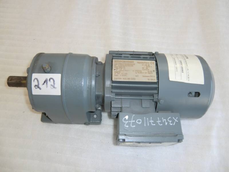 Gear motor Getriebemotor mit Bremse SEW-USOCOME Typ: R40DT71D4/BMG/HR Neu ! photo on Industry-Pilot