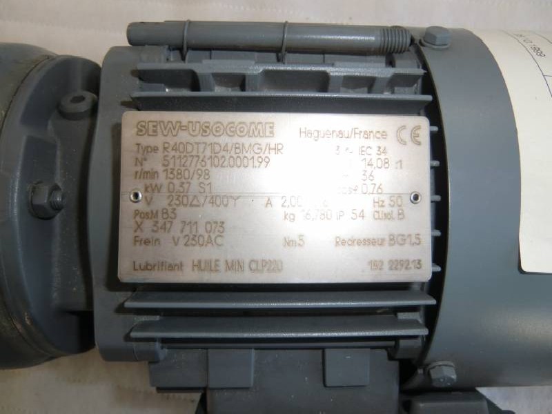 Gear motor Getriebemotor mit Bremse SEW-USOCOME Typ: R40DT71D4/BMG/HR Neu ! photo on Industry-Pilot