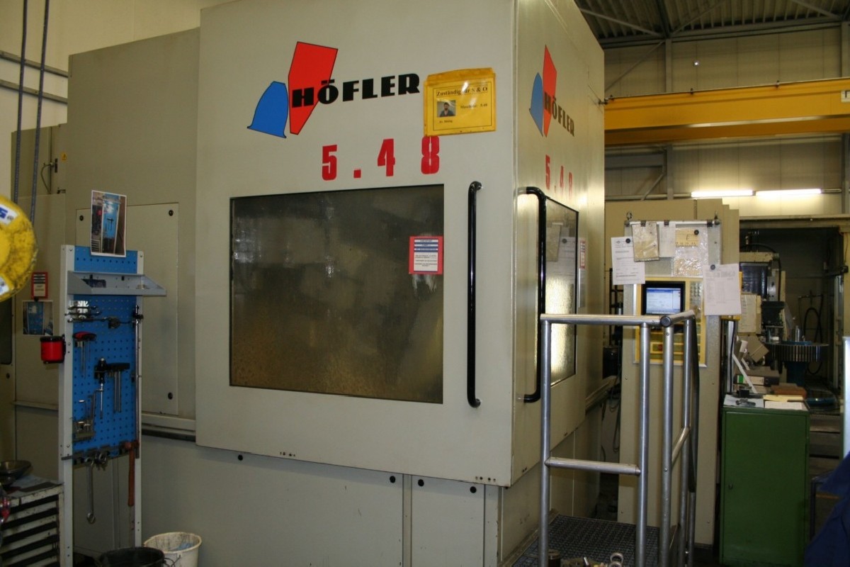Zahnflankenschleifmaschine HOEFLER NOVA 1000-II CNC Bilder auf Industry-Pilot