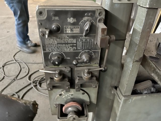 Bandsaw metal working machine MÖSSNER SM 300 photo on Industry-Pilot