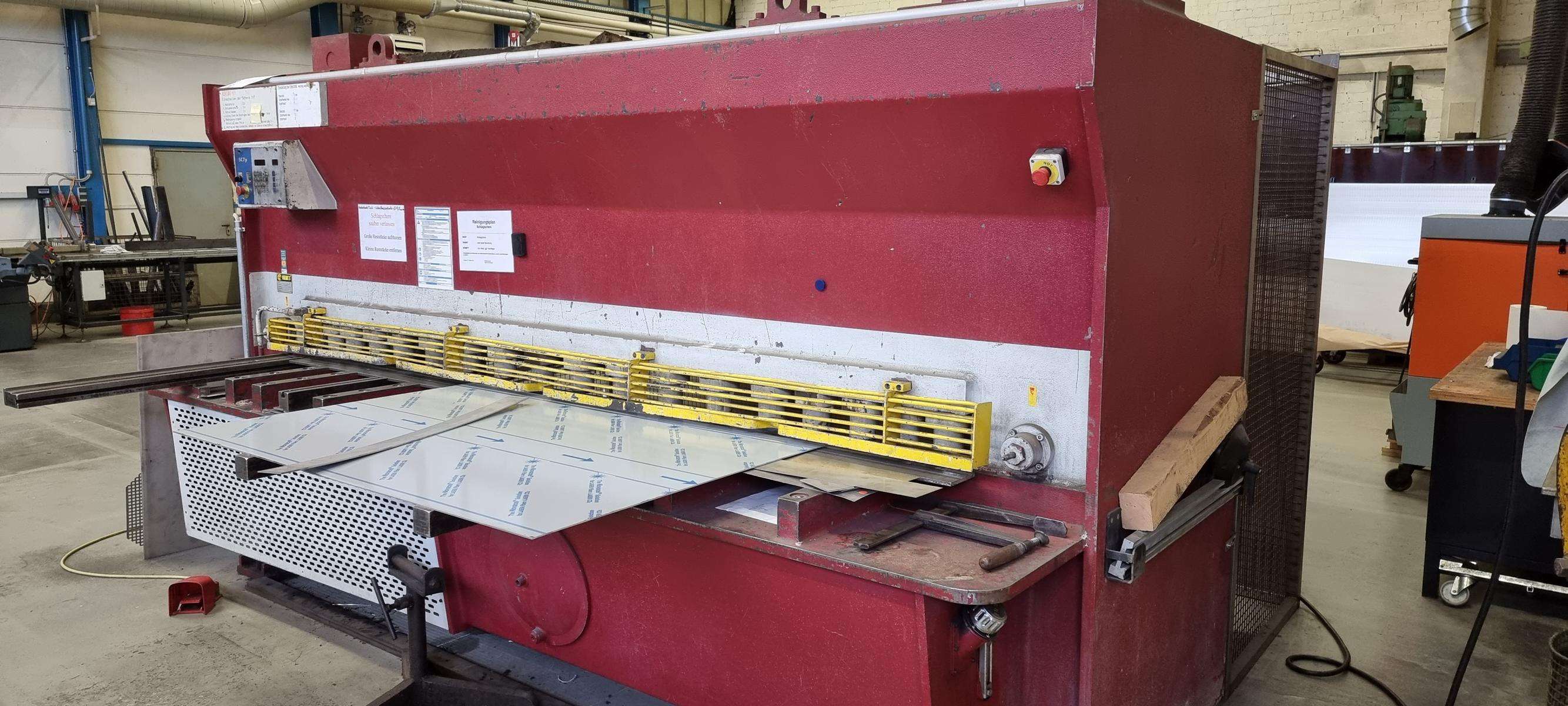 Hydraulic guillotine shear  ATLANTIC XTSL 3013 NEU photo on Industry-Pilot