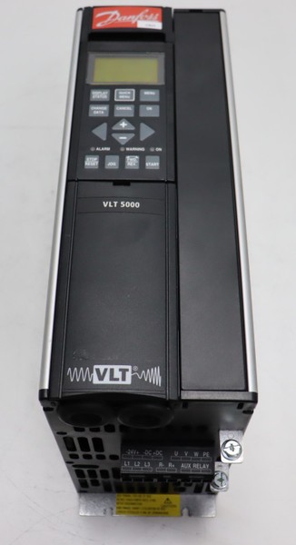 Частотный преобразователь Danfoss VLT5008PT5B20STR3DLF00A00C0 400V 10,6A 9,9kVA 175Z0070 TESTED NEUWERTIG фото на Industry-Pilot
