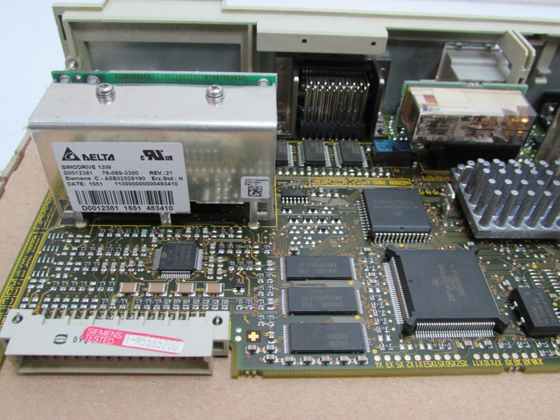 Control board Siemens Simodrive 6SN1118-0DG23-0AA0 Regeleinschub Version: E Top Zustand photo on Industry-Pilot