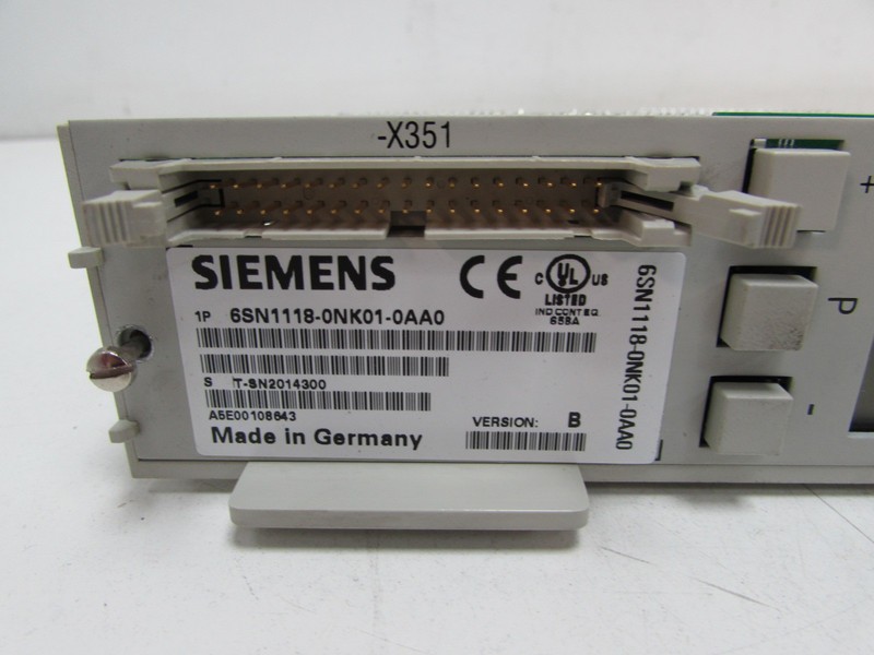 Плата управления Siemens Simodrive 611 6SN1118-0NK01-0AA0 Version B NEUWERTIG фото на Industry-Pilot