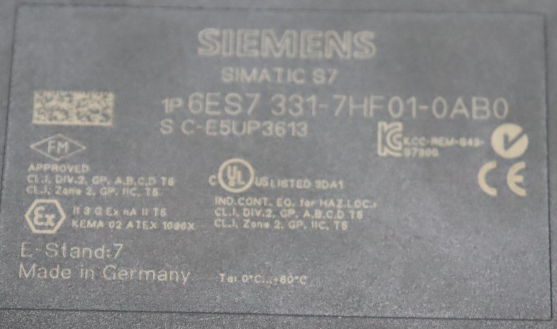Servomotor Siemens Simatic S7 6ES7 331-7HF01-0AB0 6ES7331-7HF01-0AB0 AI 8x14BIT E-St: 07 photo on Industry-Pilot