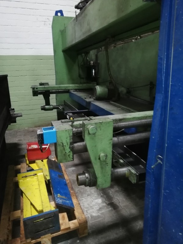 Hydraulic guillotine shear  STEINER HTS 30/16 photo on Industry-Pilot