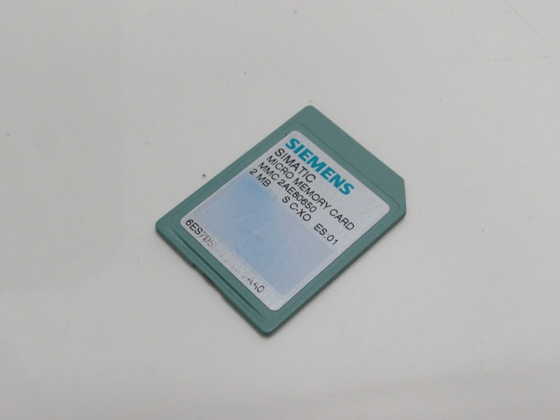  Siemens Simatic 2MB MMC 6ES7953-8LL20-0AA0 6ES7 953-8LL20-0AA0 фото на Industry-Pilot