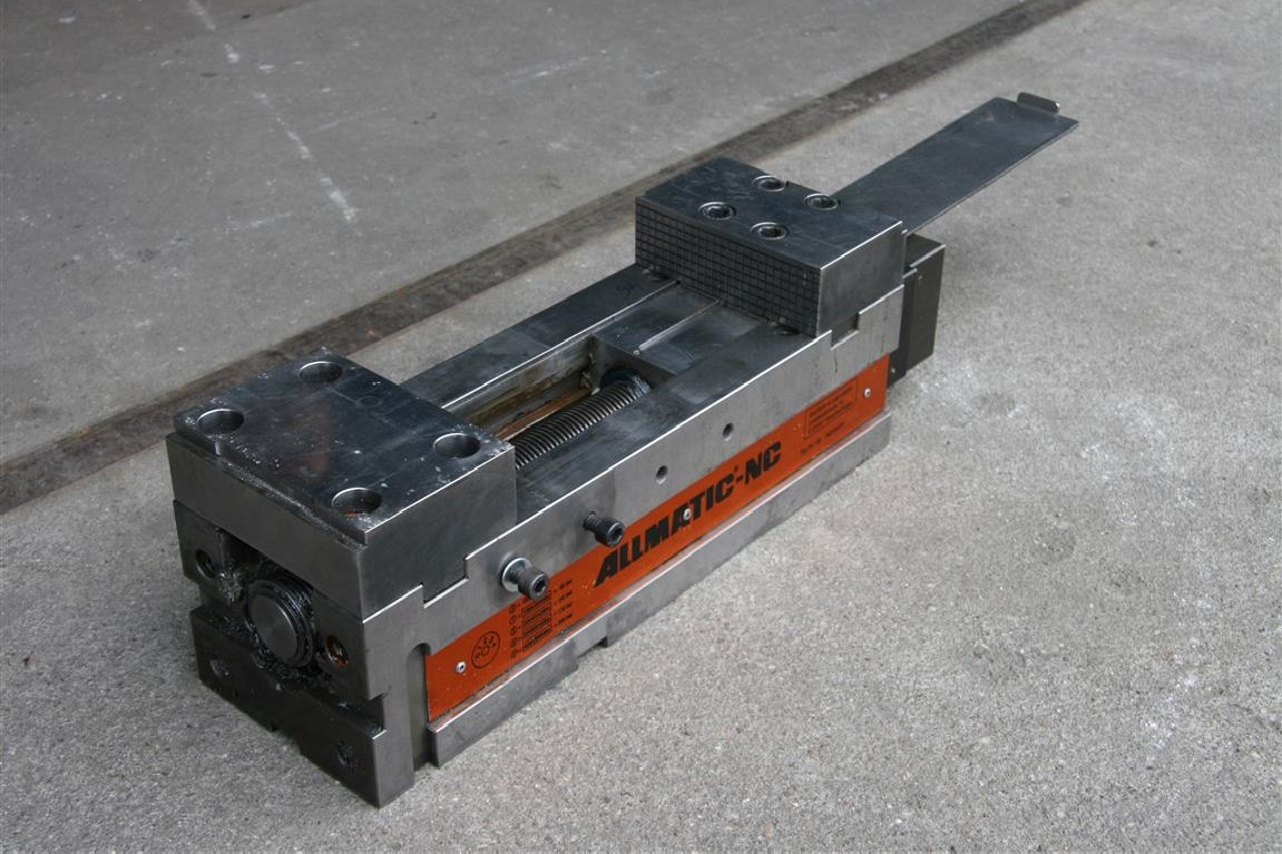 Vise Sauer Allma Allmatic NC125 (Nr.46+46A) photo on Industry-Pilot