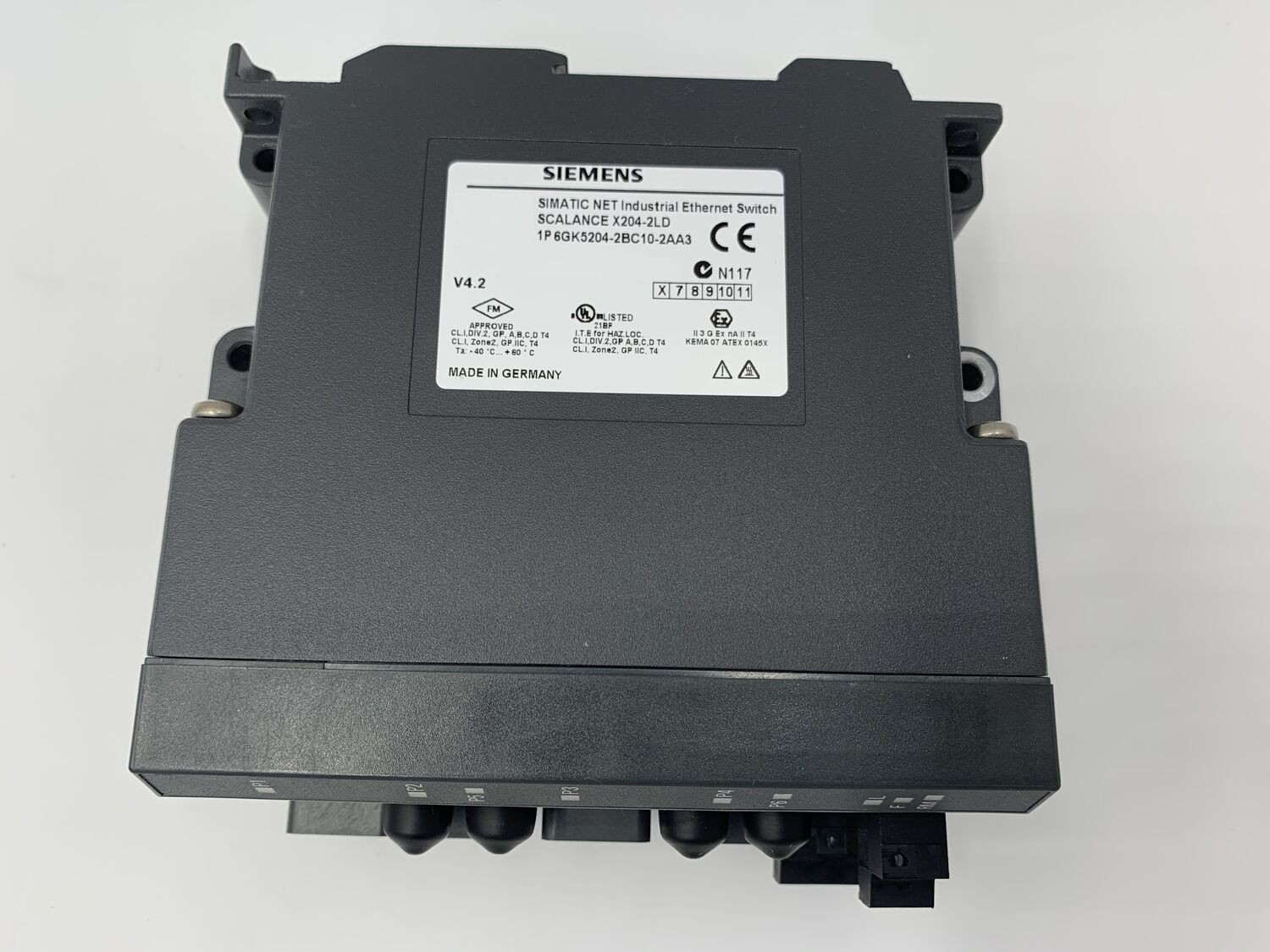  Siemens SCALANCE X204-2LD 6GK5204-2BC10-2AA3 IE Switch 6GK5 204-2BC10-2AA3 RJ45 الصورة على Industry-Pilot