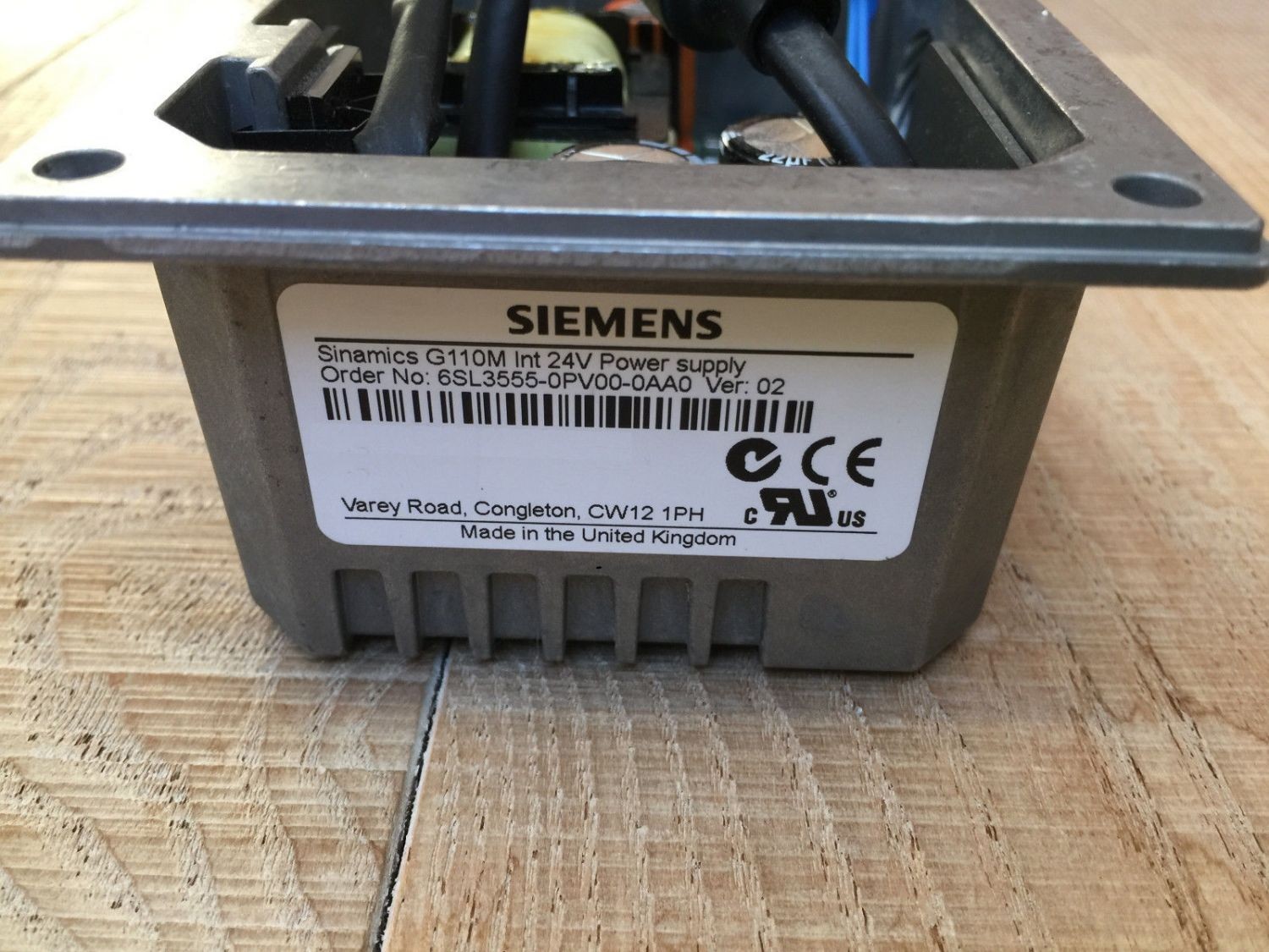  6SL3555-0PV00-0AA0 Siemens Sinamics G110M DC24V Power Supply Spannungsversorgung الصورة على Industry-Pilot