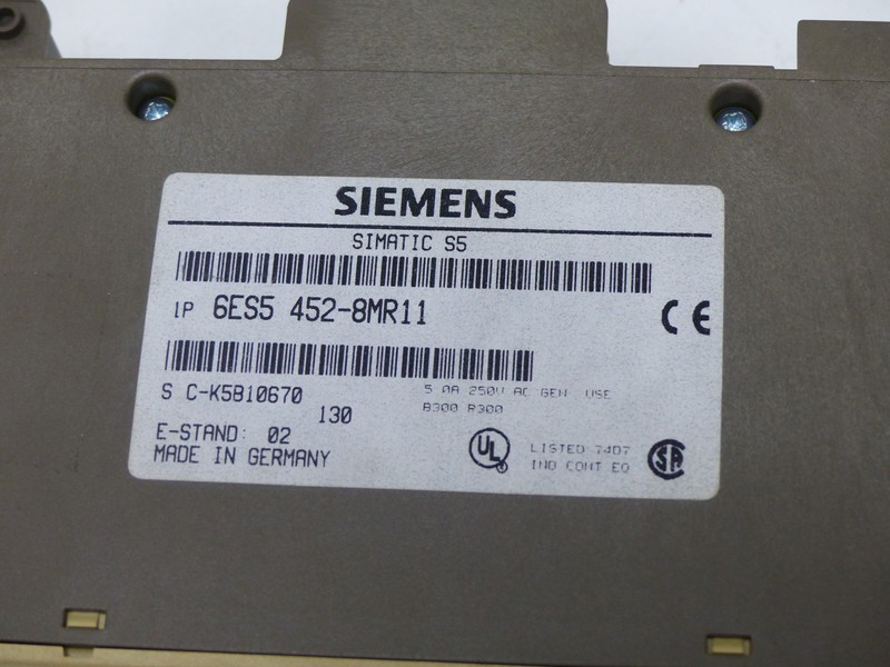  Siemens Simatic S5 6ES5 452-8MR11 E-Stand 02 6ES5452-8MR11 Top Zustand фото на Industry-Pilot